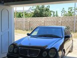 Mercedes E 240-2