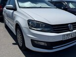 Volkswagen Polo-2