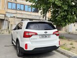 Kia Sorento-4