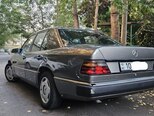 Mercedes 250 D-6