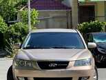 Hyundai Sonata-1