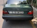 Mercedes 200 E-2