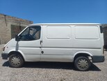 Ford Transit-4