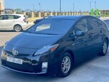 Toyota Prius-4