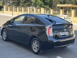 Toyota Prius-8