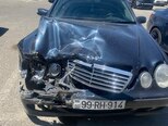 Mercedes E 320-7