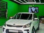Kia Rio-1