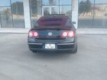 Volkswagen Passat-6