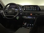 Hyundai Sonata-15