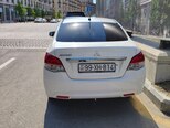 Mitsubishi Attrage-19