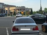 BMW 320-3
