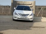Hyundai Sonata-4