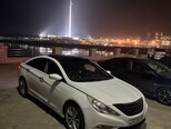 Hyundai Sonata-15
