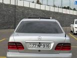 Mercedes E 240-3