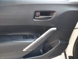 Toyota Corolla Cross-12