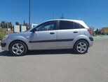 Kia Rio-5