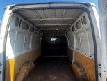 Ford Transit-9