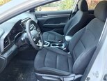 Hyundai Elantra-13