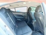 Hyundai Elantra-10