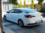 Hyundai Elantra-5
