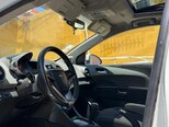 Chevrolet Aveo-10