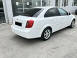Daewoo Gentra-12