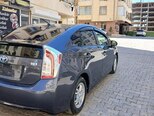 Toyota Prius-10