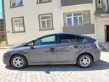Toyota Prius-7