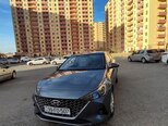 Hyundai Accent-1
