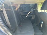 Toyota RAV4-8