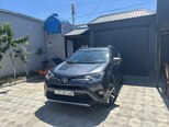 Toyota RAV4-1