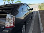 Toyota Prius-8