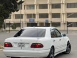 Mercedes E 320-8