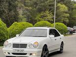 Mercedes E 320-7