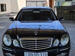 Mercedes E 220-1
