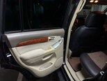 Toyota Land Cruiser Prado-10