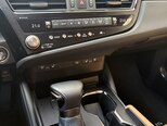 Lexus ES 300h-11