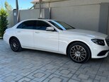 Mercedes E 220 d 4MATIC-11