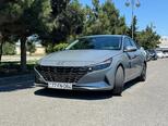 Hyundai Elantra-12