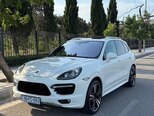 Porsche Cayenne Turbo S-2