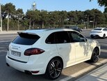 Porsche Cayenne Turbo S-15