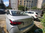 Nissan Sunny-3