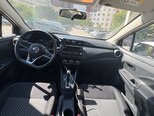 Nissan Sunny-5