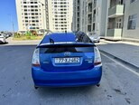 Toyota Prius-12