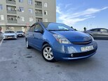 Toyota Prius-13