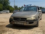 Opel Omega-2