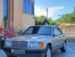 Mercedes 190-9
