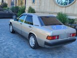 Mercedes 190-11
