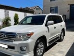 Toyota Land Cruiser-4