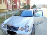 Mercedes E 320-7